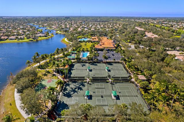 8418 Arima Lane, Wellington, FL 33414