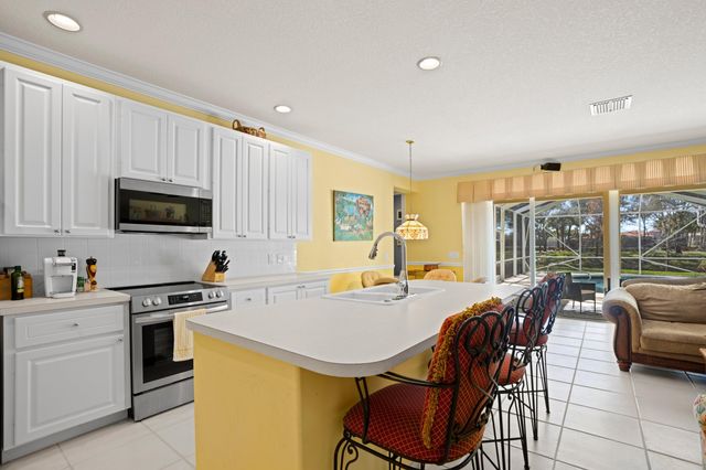 8418 Arima Lane, Wellington, FL 33414