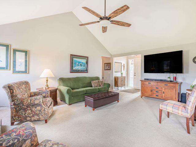 6705 Creekwood Lane, Fort Wayne, IN 46835