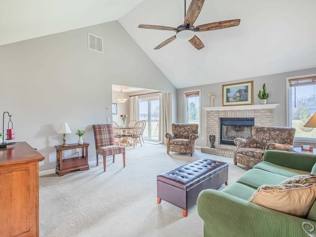 6705 Creekwood Lane, Fort Wayne, IN 46835