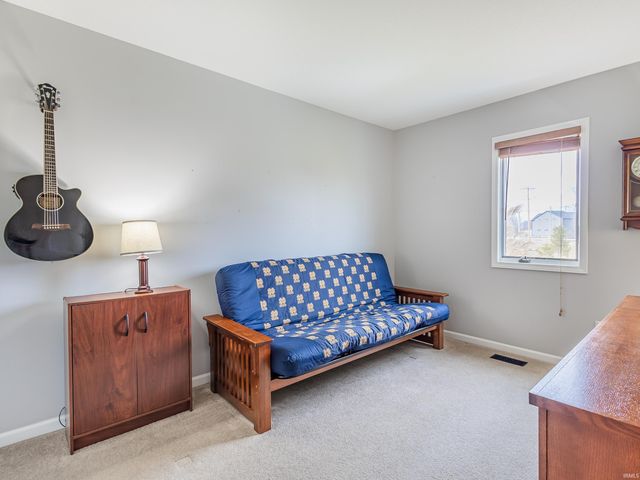 6705 Creekwood Lane, Fort Wayne, IN 46835