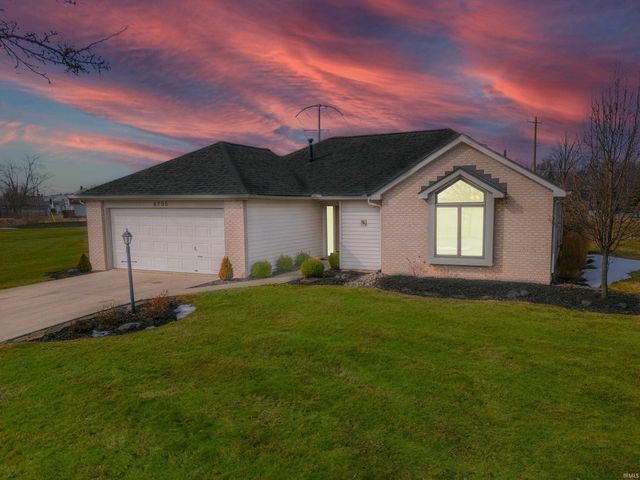 6705 Creekwood Lane, Fort Wayne, IN 46835