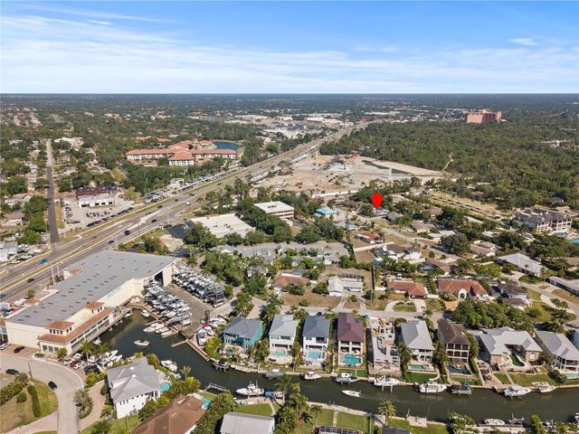 7860 HOLIDAY DRIVE, Sarasota, FL 34231
