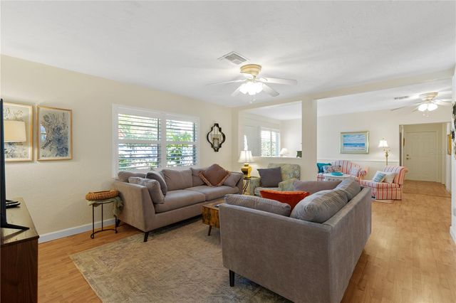 7860 HOLIDAY DRIVE, Sarasota, FL 34231