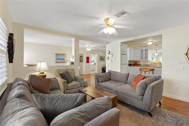 7860 HOLIDAY DRIVE, Sarasota, FL 34231
