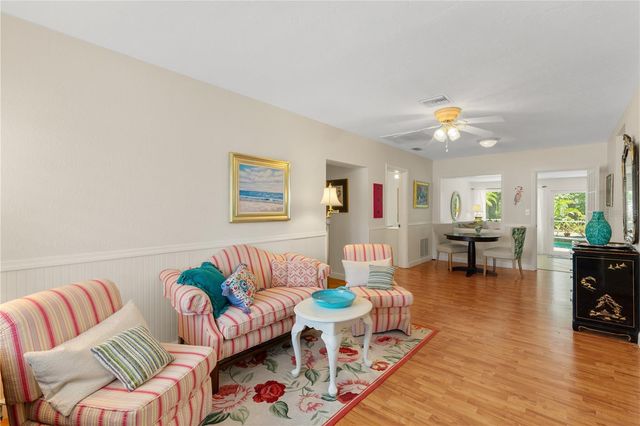 7860 HOLIDAY DRIVE, Sarasota, FL 34231