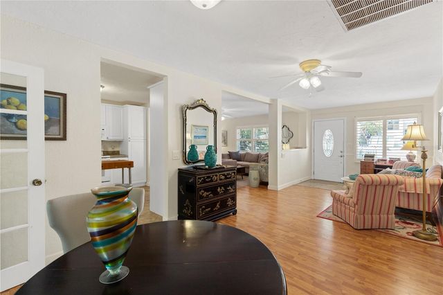 7860 HOLIDAY DRIVE, Sarasota, FL 34231