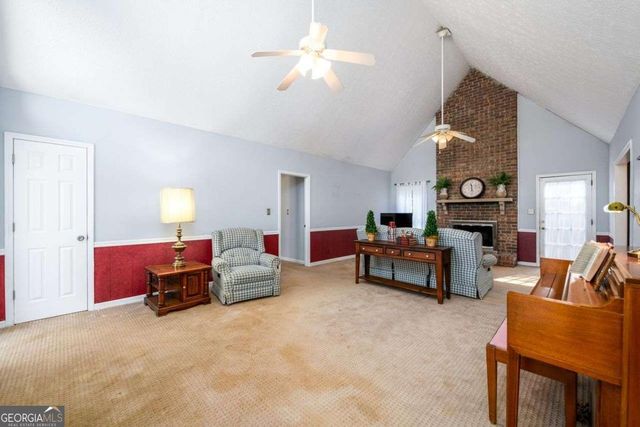 4304 Riverside Drive SW, Lilburn, GA 30047