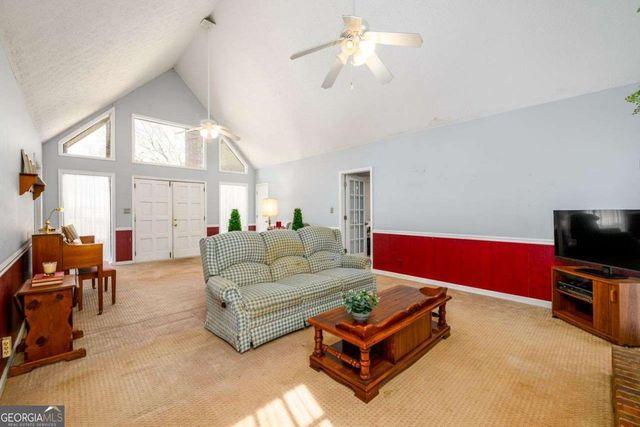 4304 Riverside Drive SW, Lilburn, GA 30047