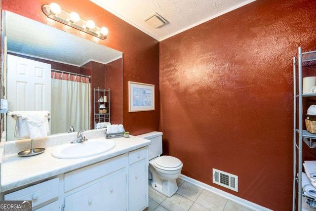 4304 Riverside Drive SW, Lilburn, GA 30047