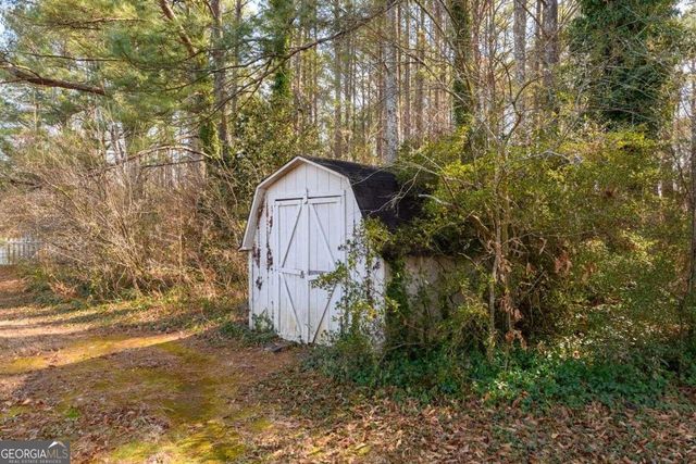 4304 Riverside Drive SW, Lilburn, GA 30047