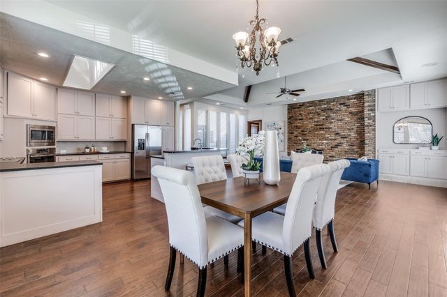 6523 Brook Lake Drive, Dallas, TX 75248