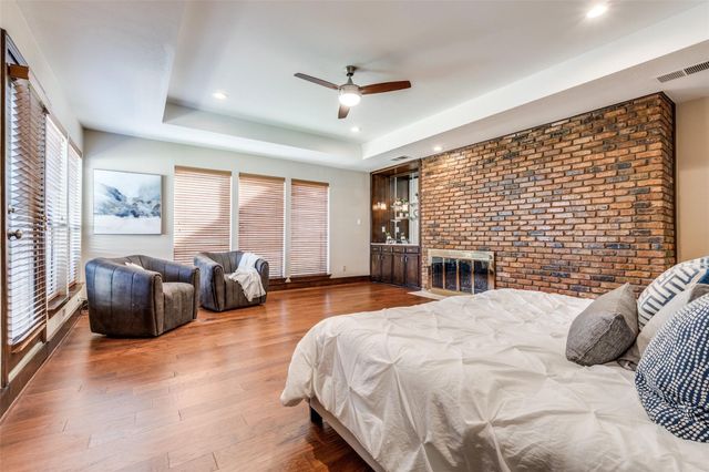 6523 Brook Lake Drive, Dallas, TX 75248