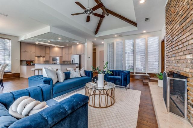 6523 Brook Lake Drive, Dallas, TX 75248