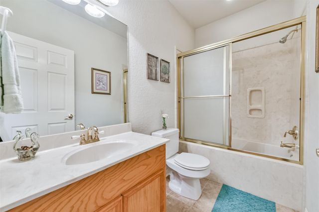 1925 42nd Avenue N, Texas City, TX 77590