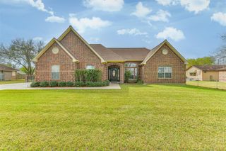 1925 42nd Avenue N, Texas City, TX 77590