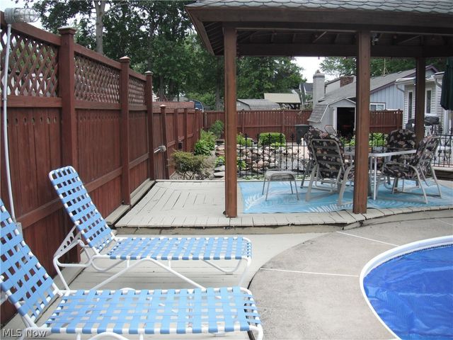 4816 Edgewood Drive, Lorain, OH 44053