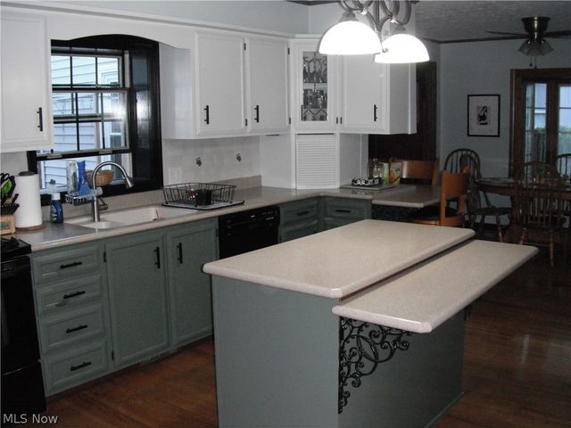 4816 Edgewood Drive, Lorain, OH 44053
