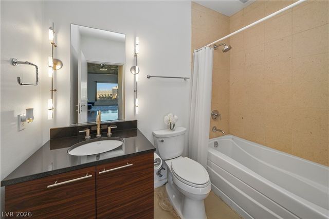 900 Las Vegas Boulevard 903, Las Vegas, NV 89101