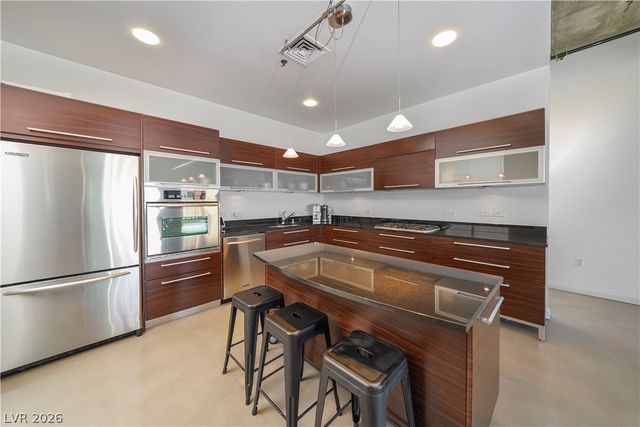 900 Las Vegas Boulevard 903, Las Vegas, NV 89101