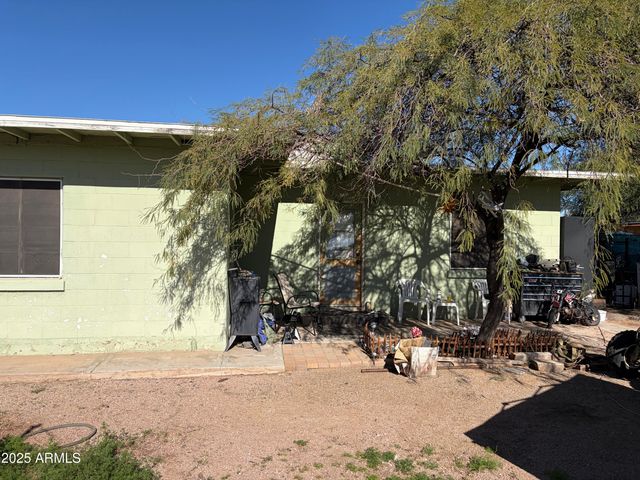 468 N IRONWOOD Drive, Apache Junction, AZ 85120