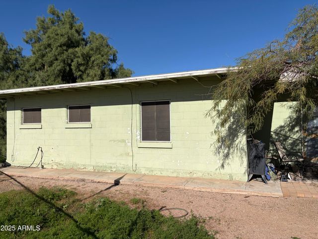 468 N IRONWOOD Drive, Apache Junction, AZ 85120