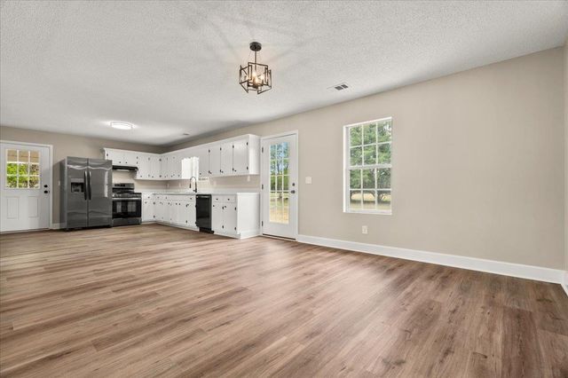 1104 Highland Dr., Mullins, SC 29574