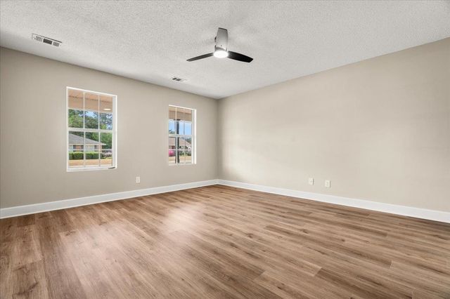 1104 Highland Dr., Mullins, SC 29574