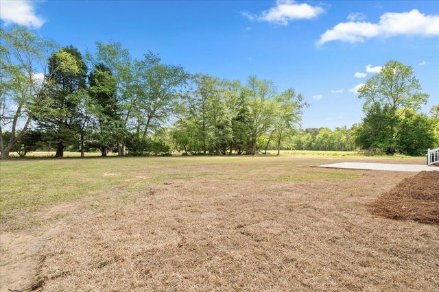 1104 Highland Dr., Mullins, SC 29574