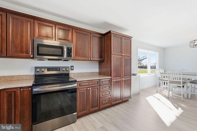 2723 FAIRGROUND RD, Front Royal, VA 22630