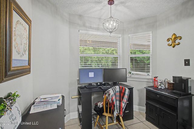 515 Royal Oak Drive, Pass Christian, MS 39571