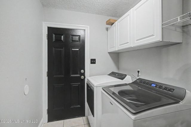 515 Royal Oak Drive, Pass Christian, MS 39571
