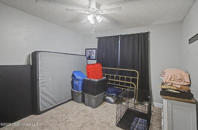 515 Royal Oak Drive, Pass Christian, MS 39571