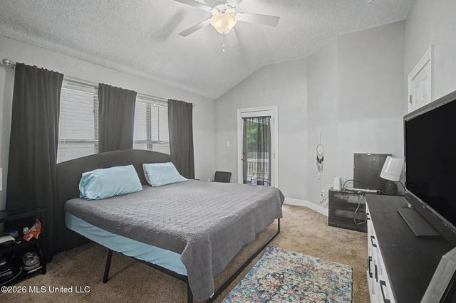 515 Royal Oak Drive, Pass Christian, MS 39571