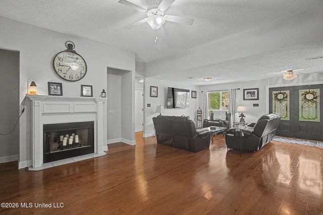 515 Royal Oak Drive, Pass Christian, MS 39571