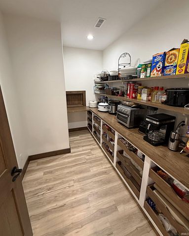 3 Persimmon Lane, Loogootee, IN 47553