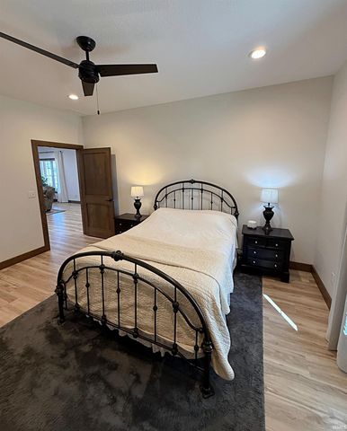 3 Persimmon Lane, Loogootee, IN 47553