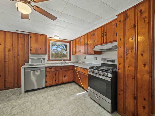 4401 Barton Lane, Evansville, IN 47720