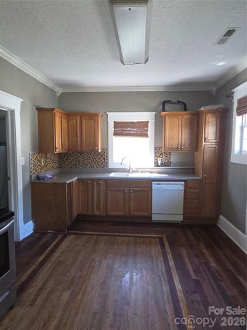 521 Bringle Ferry Road, Salisbury, NC 28144