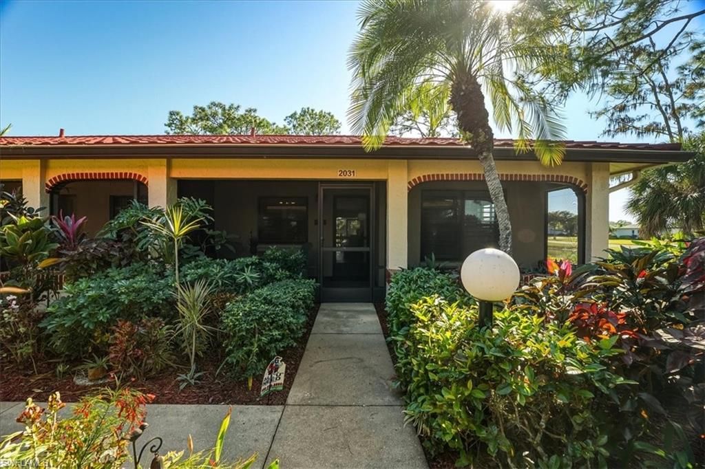 2031 Pine Isle LN 2031, NAPLES, FL 34112 — exterior