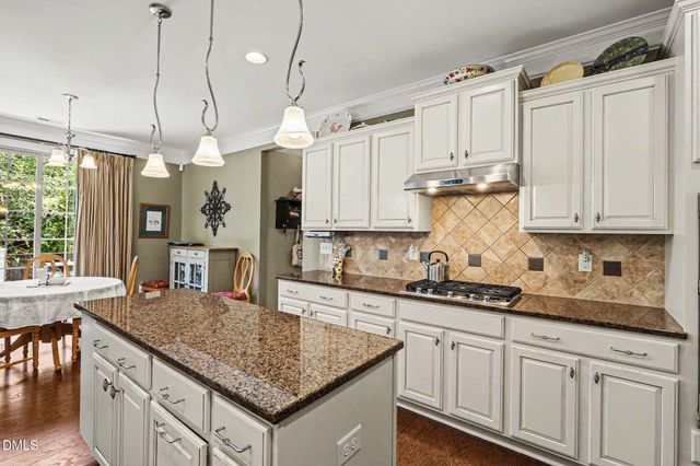 429 Parkfield Drive, Apex, NC 27502