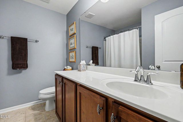429 Parkfield Drive, Apex, NC 27502