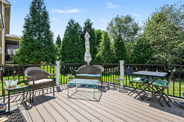 429 Parkfield Drive, Apex, NC 27502