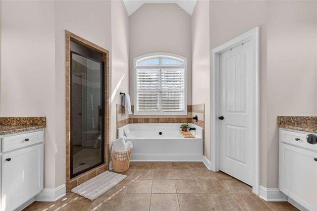 137 Caraway Road, Locust Grove, GA 30248