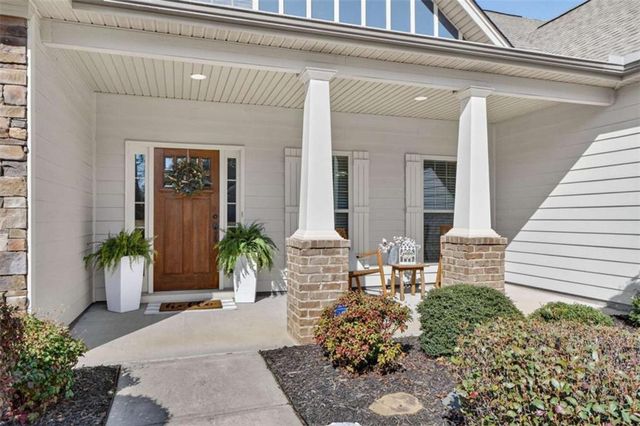 137 Caraway Road, Locust Grove, GA 30248