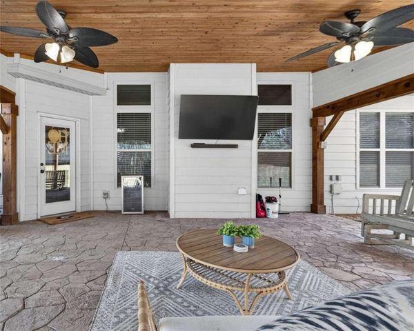137 Caraway Road, Locust Grove, GA 30248