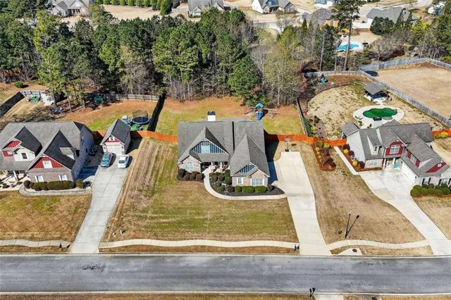 137 Caraway Road, Locust Grove, GA 30248