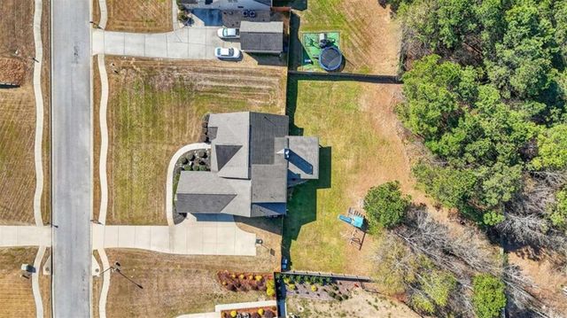 137 Caraway Road, Locust Grove, GA 30248