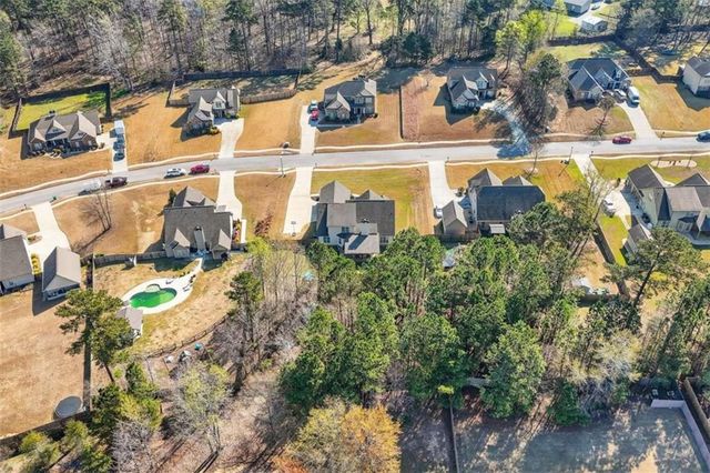 137 Caraway Road, Locust Grove, GA 30248