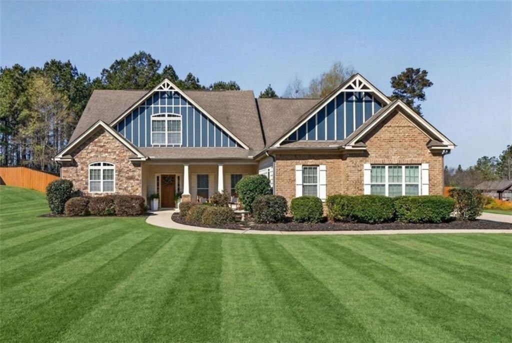 137 Caraway Road, Locust Grove, GA 30248